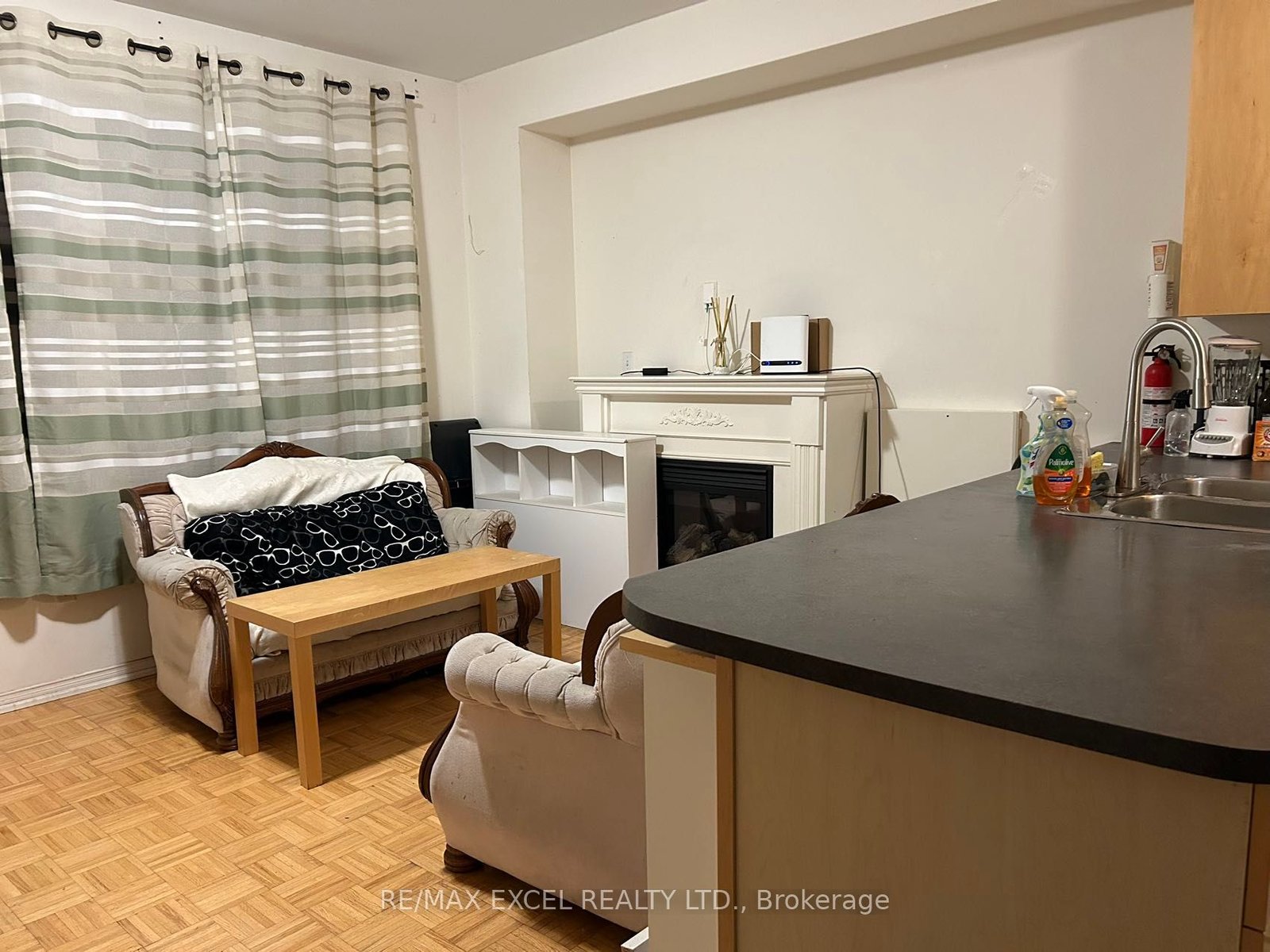 70 Haynes Ave, Toronto, Ontario  M3J 0C - Photo 3 - W8107940