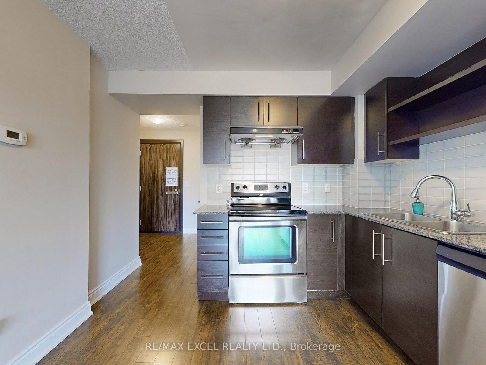 273 South Park Rd, 817, Markham, Ontario  L3T 0B5 - Photo 10 - N9255393