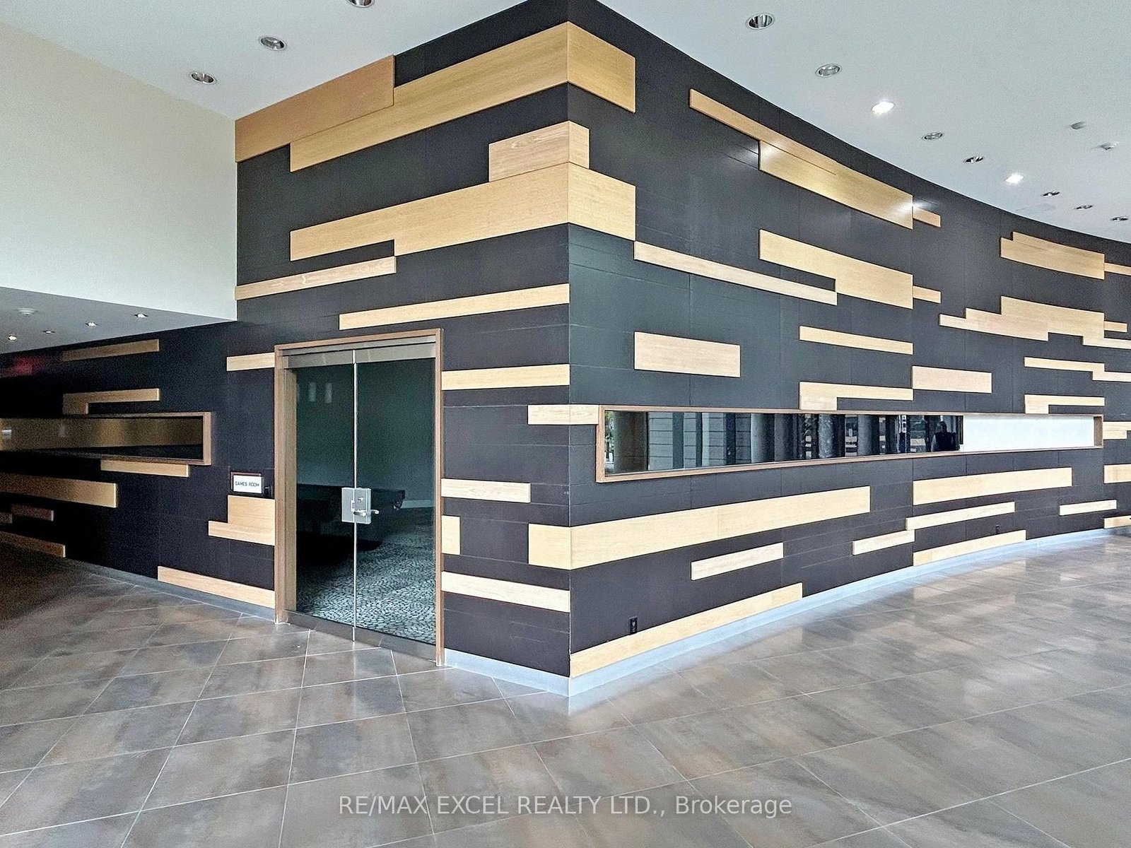 273 South Park Rd, 817, Markham, Ontario  L3T 0B5 - Photo 5 - N9255393