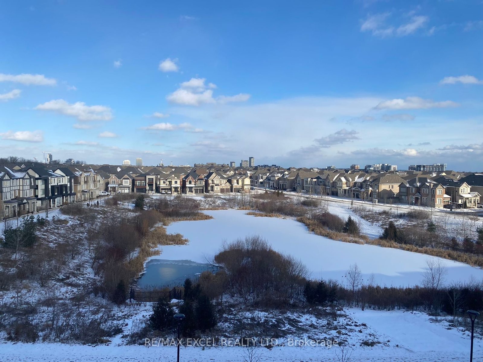 3265 Carding Mill Tr, 423, Oakville, Oakville, Ontario  L6M 5P - Photo 3 - W7404134