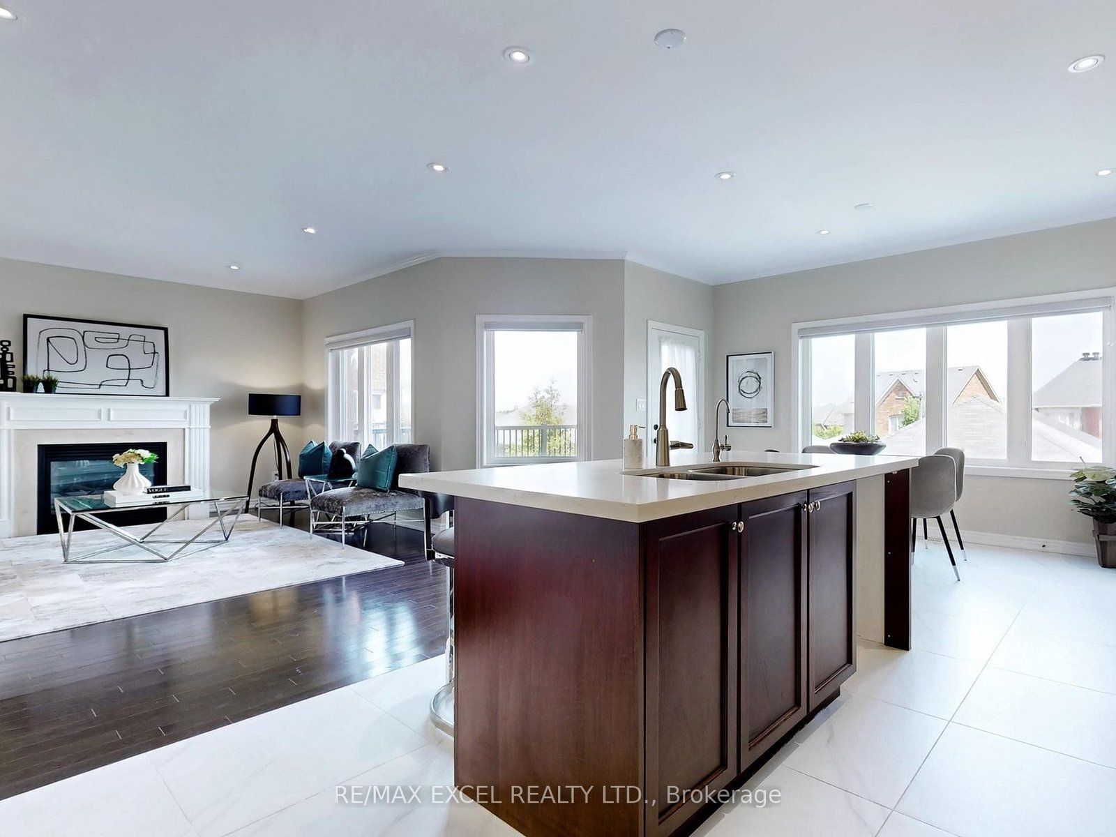 72 Glengordon Cres, Markham, Ontario  L6C 0K1 - Photo 10 - N9255404