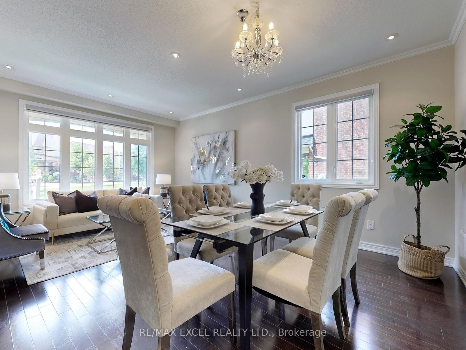 72 Glengordon Cres, Markham, Ontario  L6C 0K1 - Photo 6 - N9255404